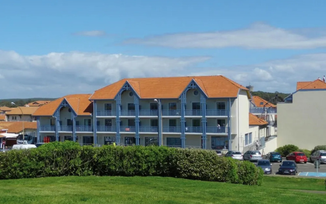 Duplex in Biscarosse Near Sandy Beach