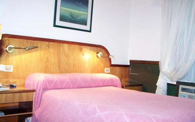 Hotel Orly