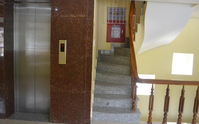 Queen Hotel Cat Ba