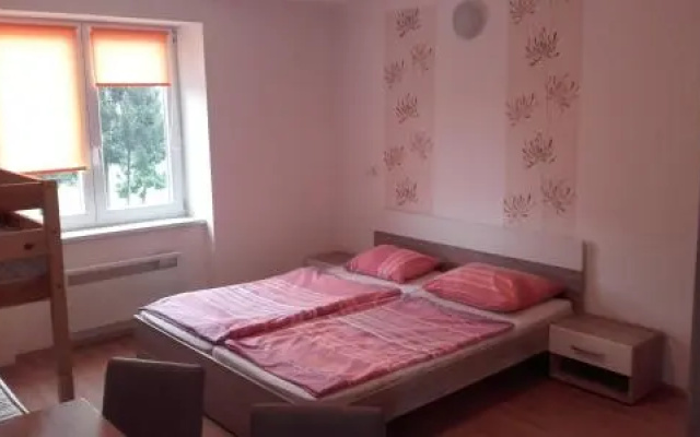 Guesthouse Prenočišče Lukavci