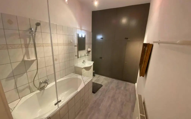 Helle 3-Zimmerwohnung in Uninahe