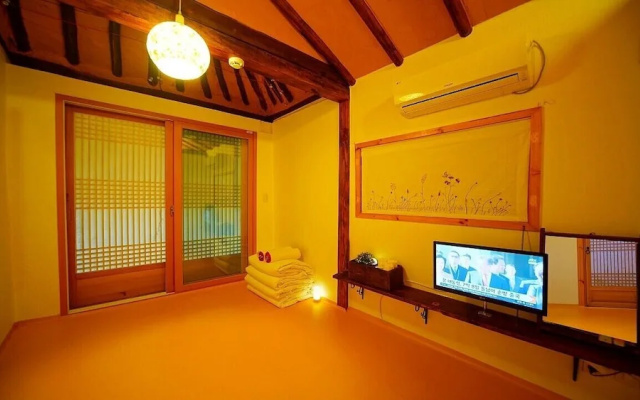 Gamsung Hanok