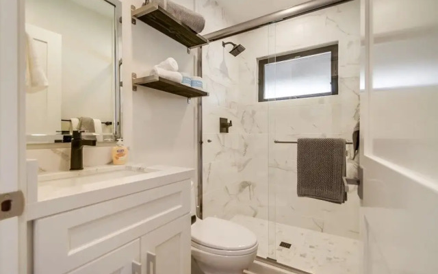 Boomer 2 condo