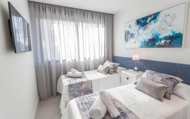 Luxury 2BR Seaviews - Santa Barbara Heights