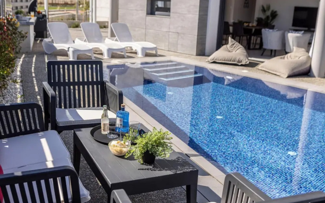 Protaras Hestia Seaside Villa B6