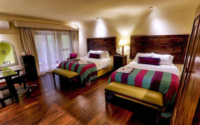 Pensativo House Hotel