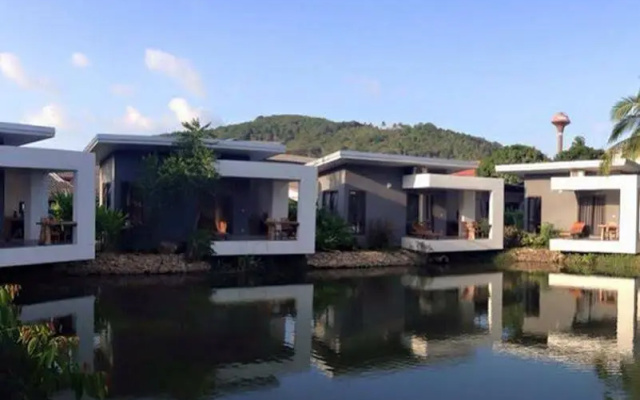 Sunny Resort