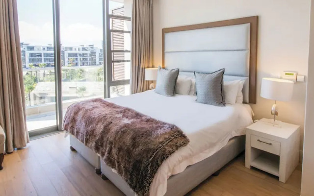 Two Bedroom Apartment - Fully Furnished and Equipped