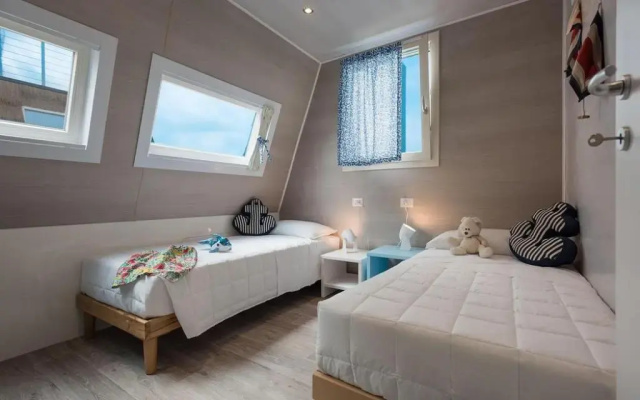 Marina Azzurra Resort