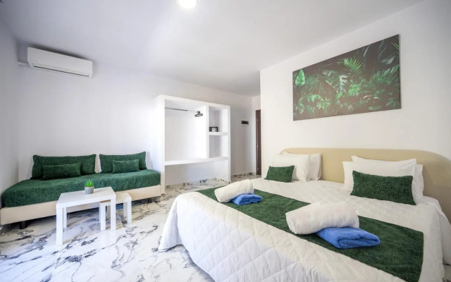 Bamboo Suites Adults Only
