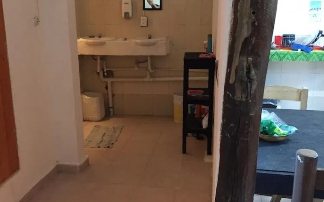 Hostal Mercy Elena - Hostel