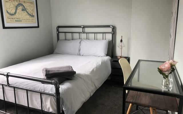 Liverpool Central Stay