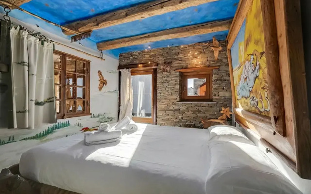 Grange Romantic Retreat Mountain View