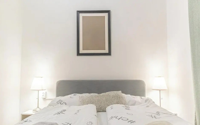 Modern 2BR Apt Near Westbahnhof