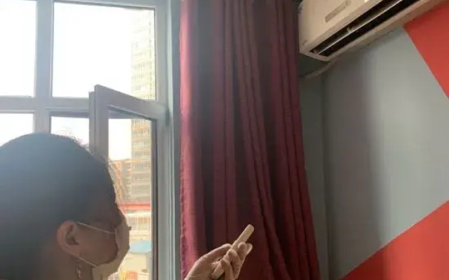 100 Inn Chain Hotel (Shijiazhuang Yunheqiao Yitang Subway Station)