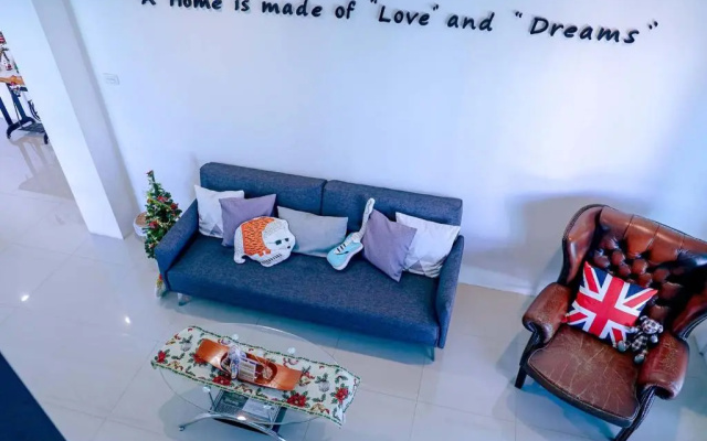 Jamjuree Home