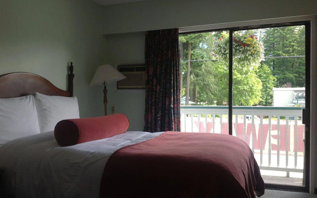 Inn The Mountains, an Ascend Collection Hotel