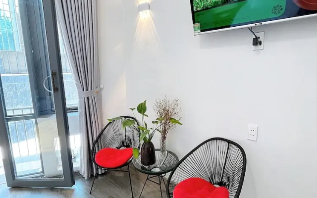The Cafe Apartment Building