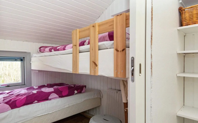 5 Person Holiday Home in Hemmet