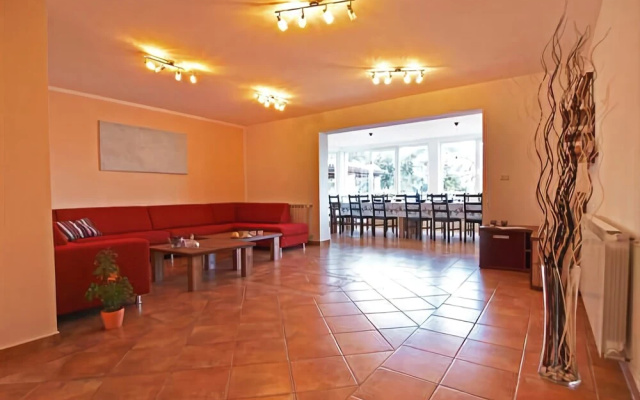 Holiday House Stinjan Licardo