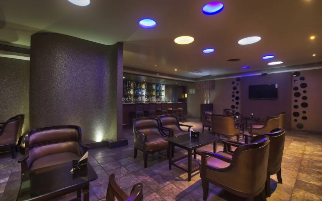 World Choice Vishwaratna Prestige Hotel