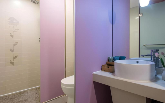 Jinghu Trends Hotel