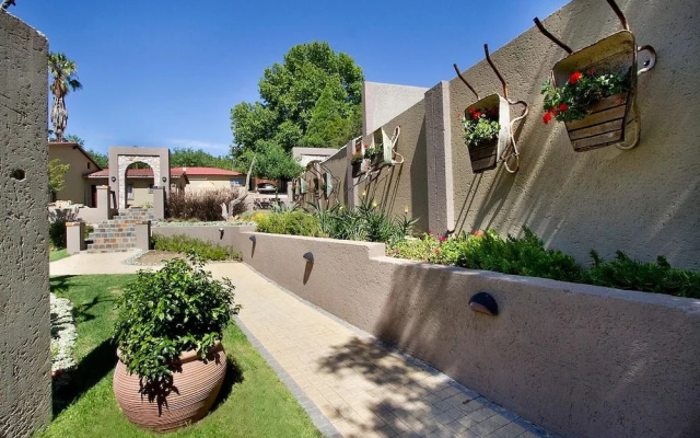 Africlassic Garden Lodge