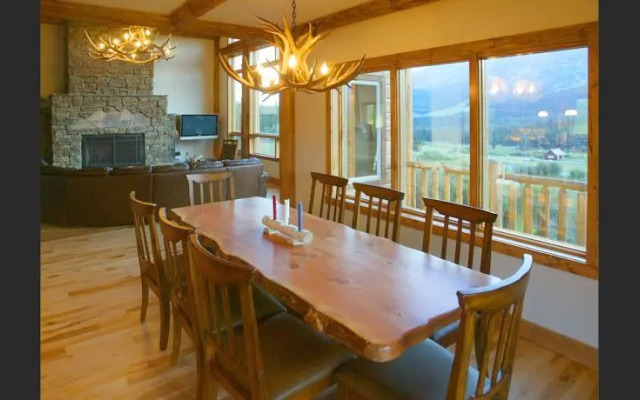 Bridger Vista Lodge