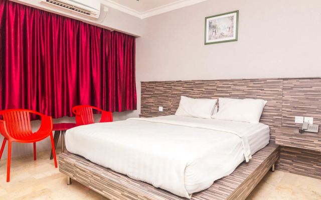 OYO 1896 Kita Hotel