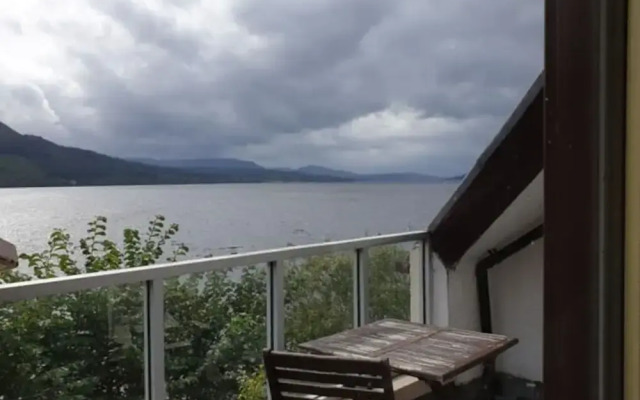 Loch Rannoch Highland Club Lochside Lodge 03