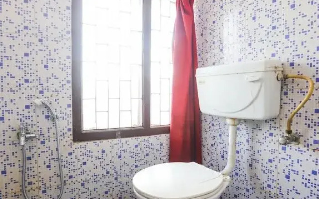 Hotel Hornbill  by OYO Rooms
