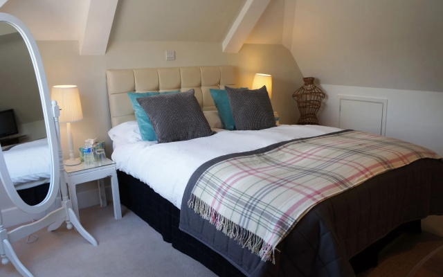 Leyland Country House
