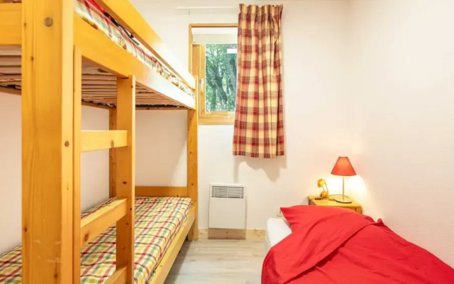 Apartment in Saint-sorlin Near Ski Resort