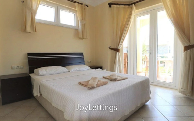 Villa YS09 by JoyLettings