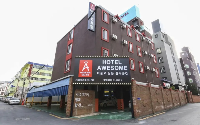 hotelImage