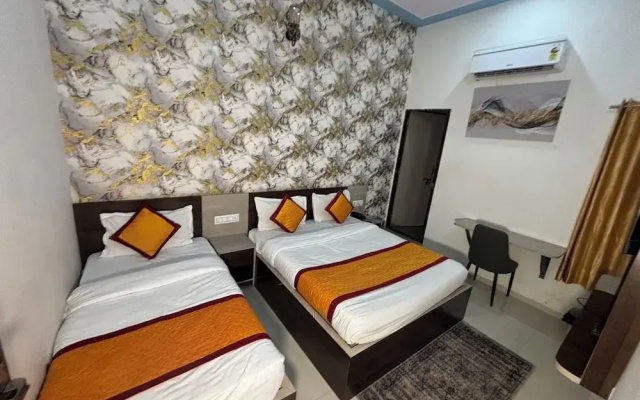 Hotel Hanuman Palace