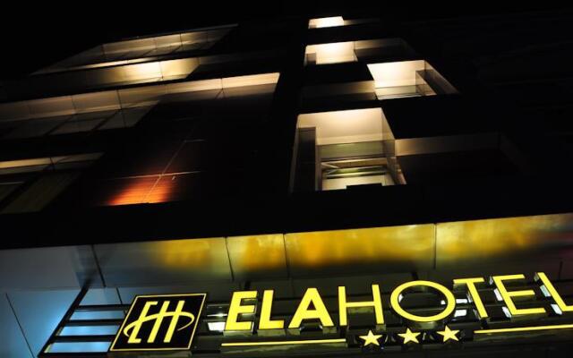 Ela Hotel вид на фасад