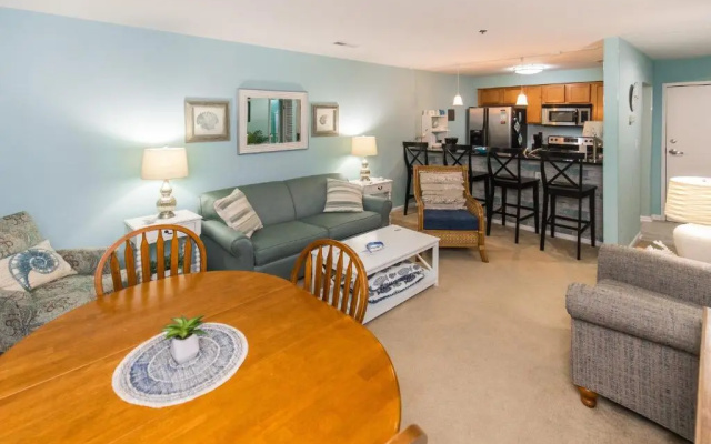 28th St Condo 304