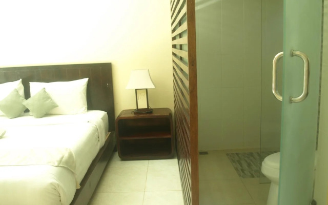 Gatsby Hotel and Hostel