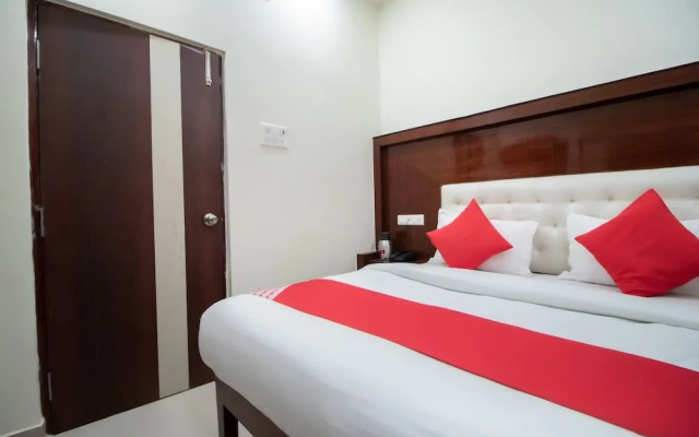 OYO 48380 Hotel Satkar