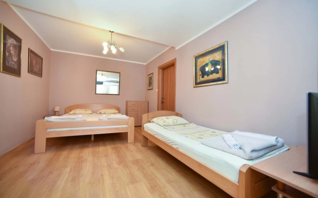 Apartments Calenic