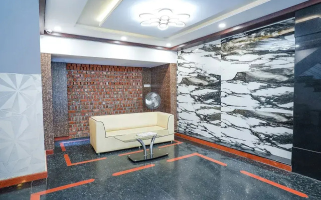 Hotel Savi Inn