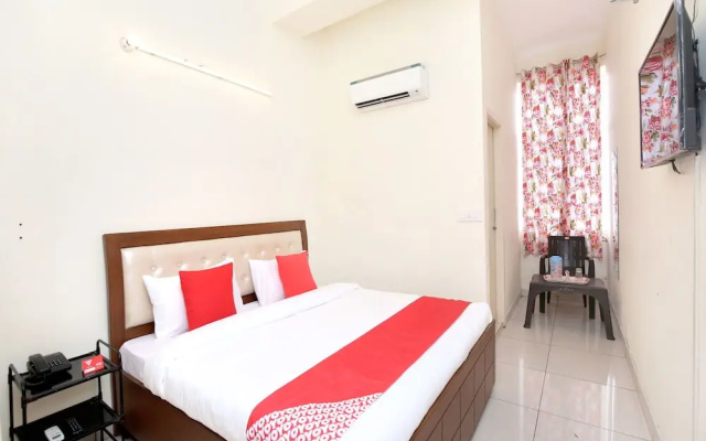OYO 16695 Hotel Sun View