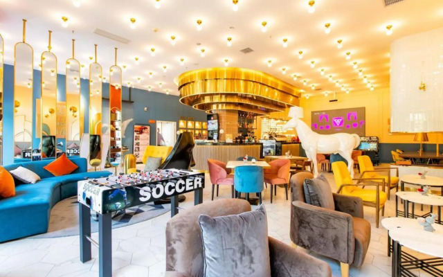 Meo Home Hotel(Dayan Pagoda Datang Everbright City Store)