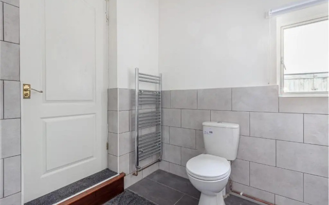Quirky and Stylish 3 Bed in Worcester