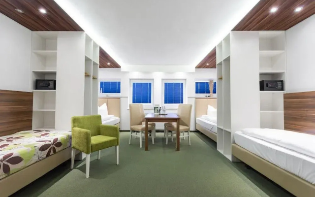 Hotel Alea City