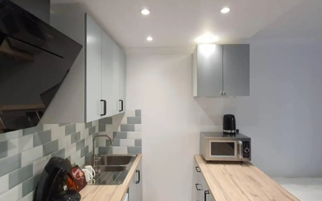 Rambouillet, Studio, Proche Gare Et Chateau