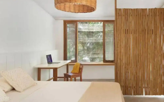 Villa Pé na Areia com Design Exclusivo