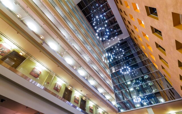 Отель Avalon Hotel & Conferences Латвия, Рига - - забронировать отель Avalon Hotel & Conferences, цены и фото номеров вид на фасад