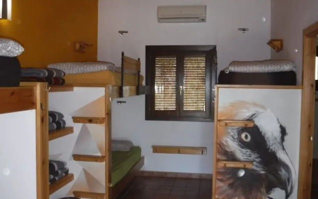 Tantaka - Albergue de los Meleses - Hostel